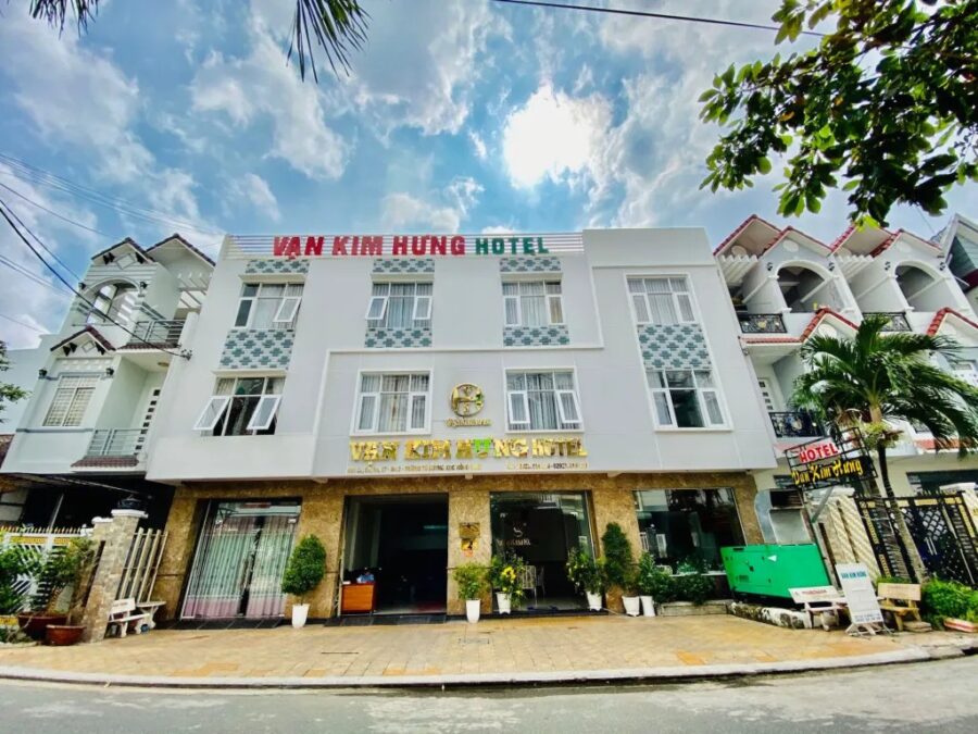 483802813_1188743453260774_7631906390461375296_n