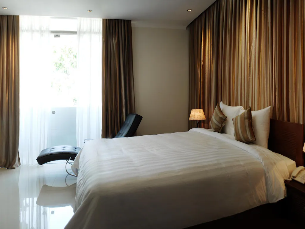 583727_15052815460027938451