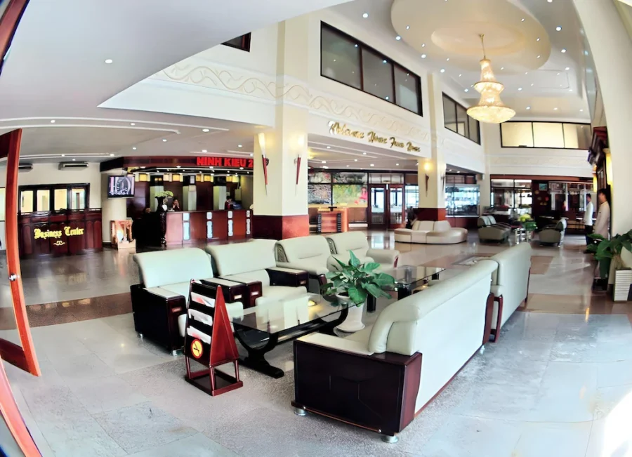 6ce99679f39c71d8b9895cb23f12cc5e