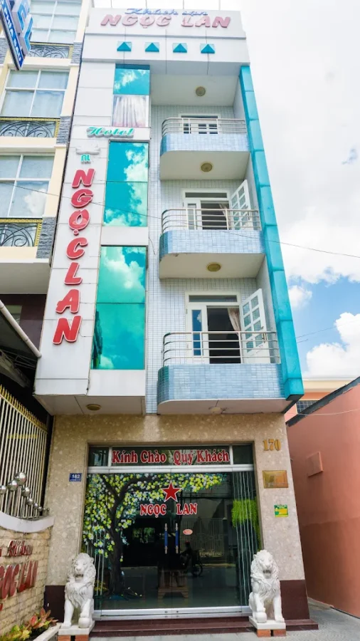 DD49EAA7-5D3C-42E5-9536-0FB7E9642926