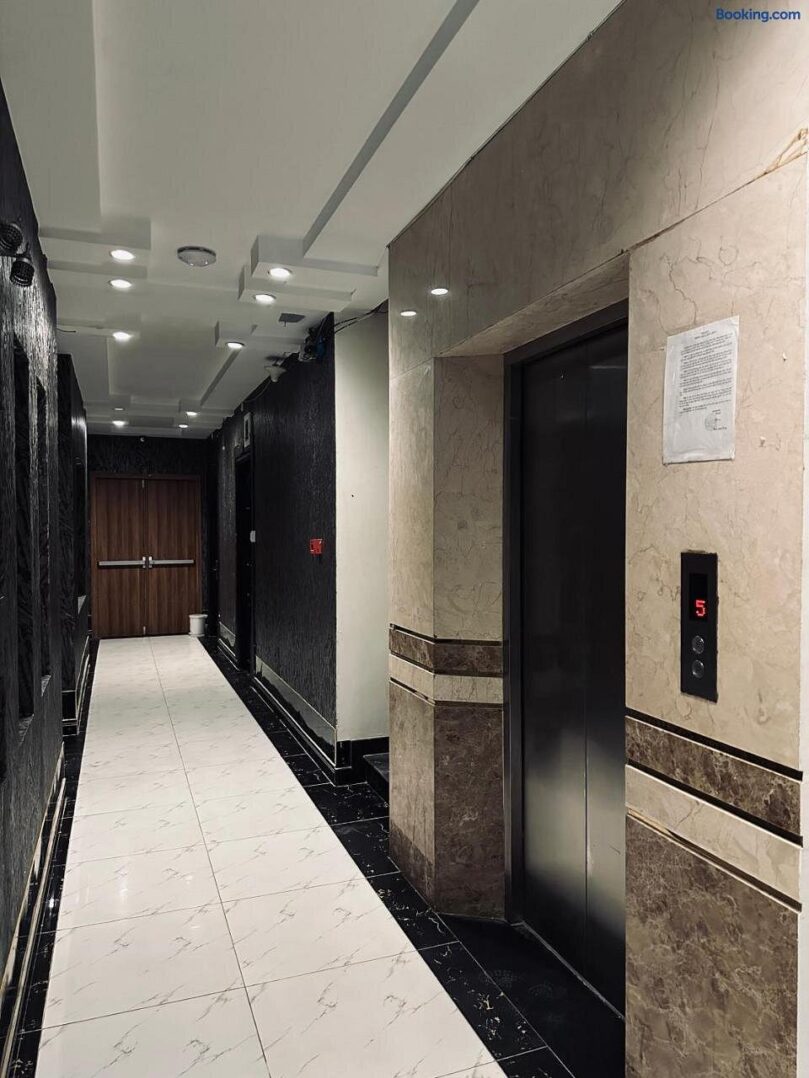 elevator